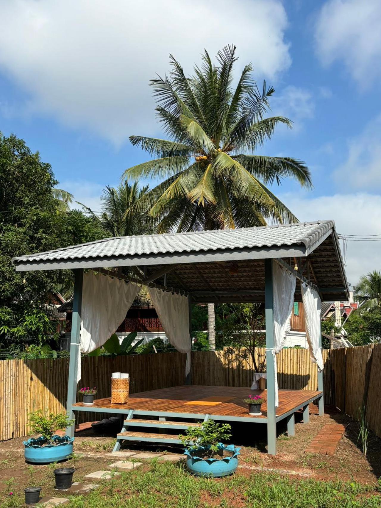 Moukdavan Guesthouse Luang Prabang Ngoại thất bức ảnh